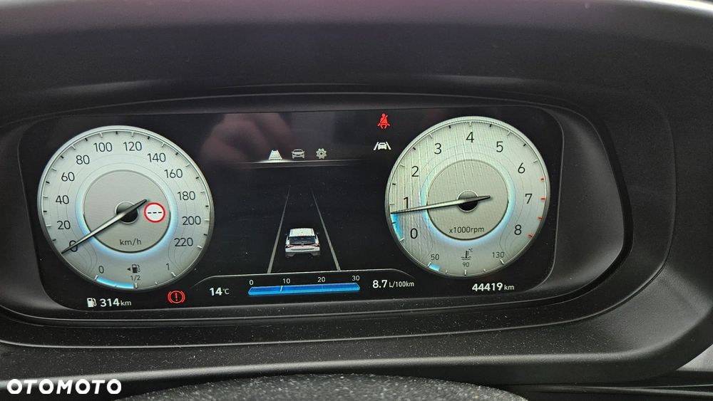 Hyundai i20 - 8