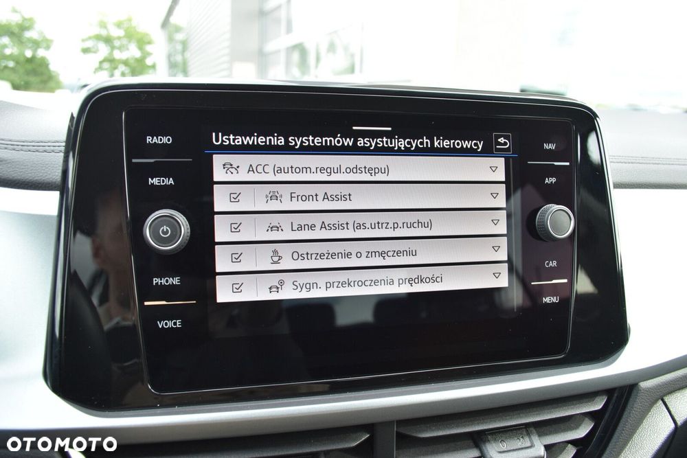 Volkswagen T-Roc 1.5 TSI Life DSG - 21