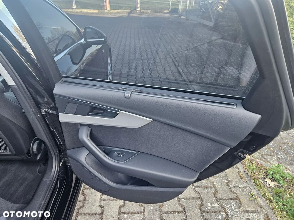 Audi A4 Avant 40 TFSI S tronic - 27