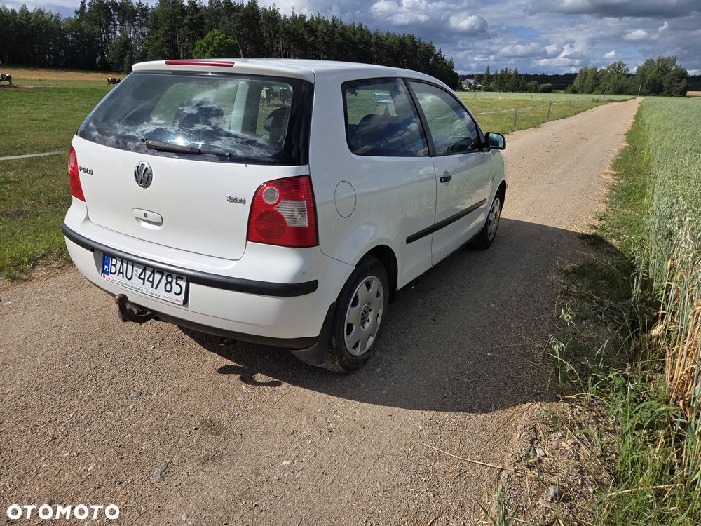Volkswagen Polo - 8