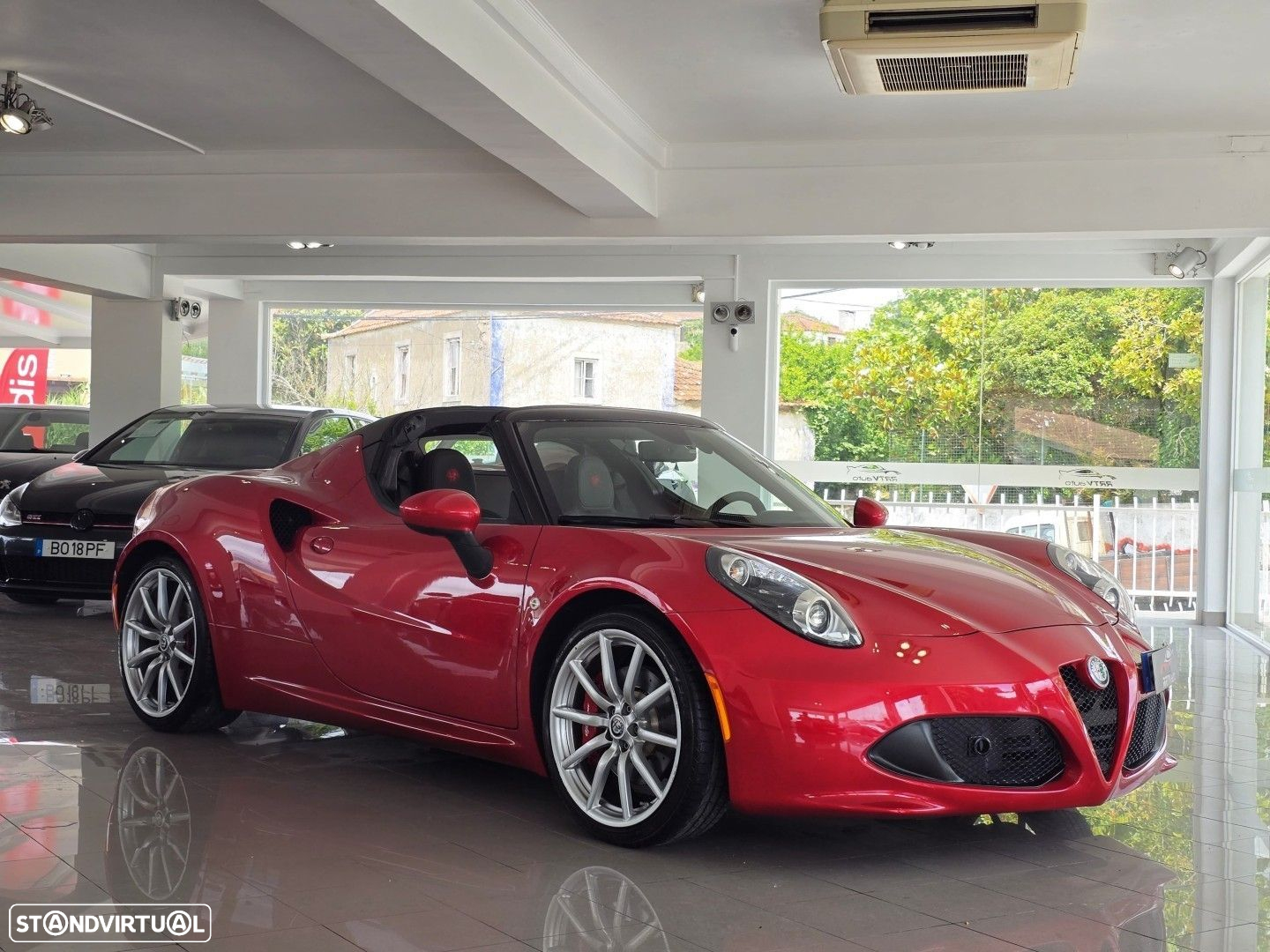 Alfa Romeo 4C Spider 1750 TBi - 11