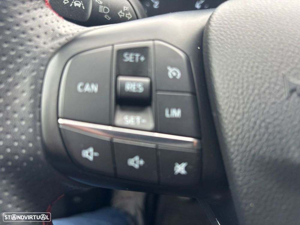 Ford Focus SW 1.5 TDCi EcoBlue ST-Line - 27