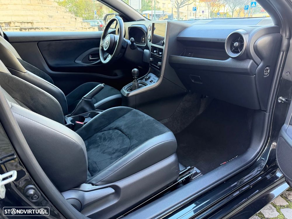 Toyota GR Yaris 1.6 T Legend T/M - 6