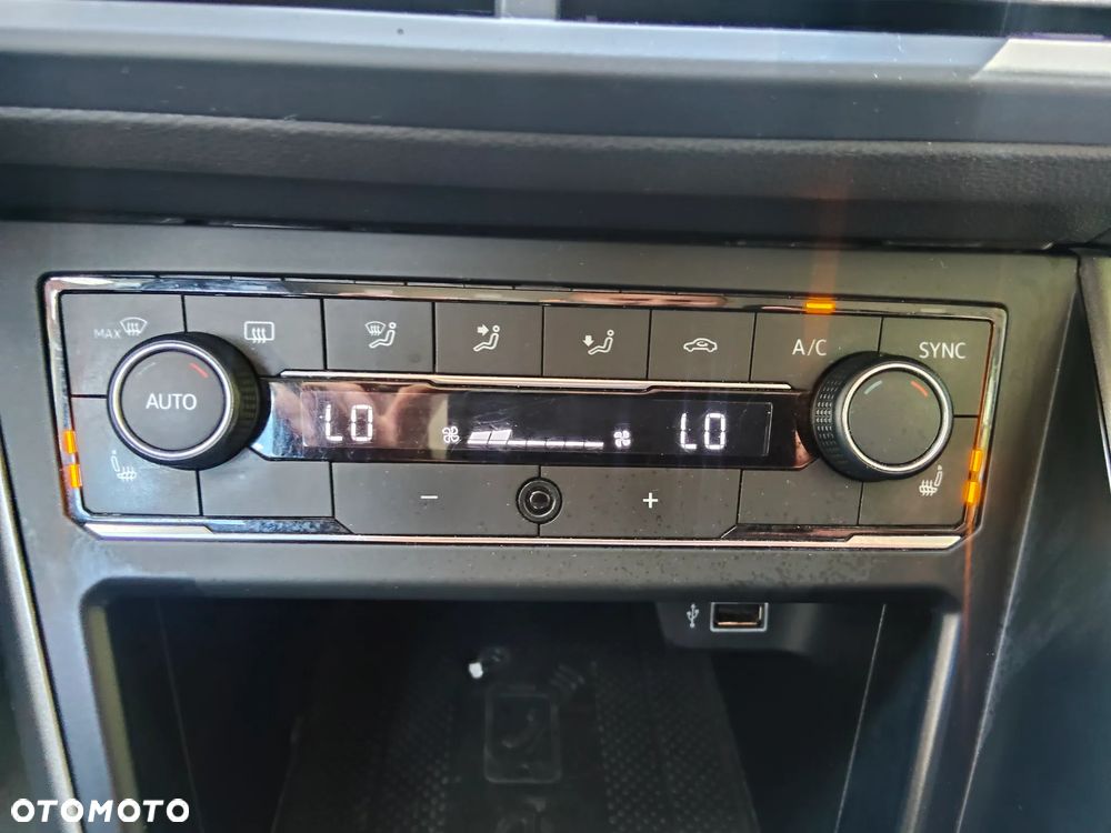 Volkswagen Polo 1.6 TDI SCR Highline - 31
