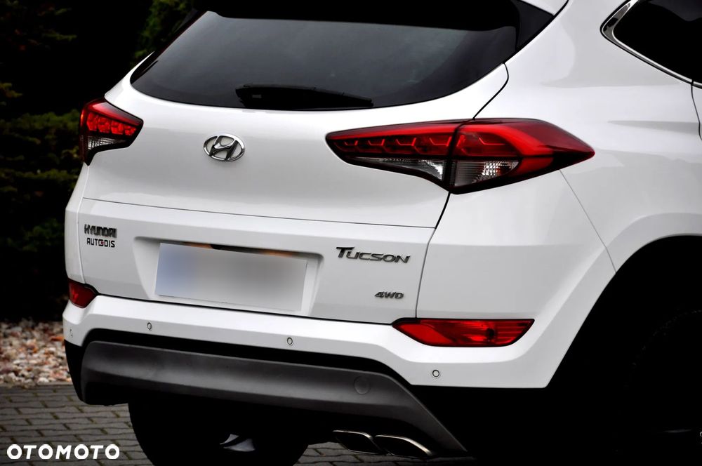Hyundai Tucson 2.0 CRDi 4WD Automatik Passion Plus - 11