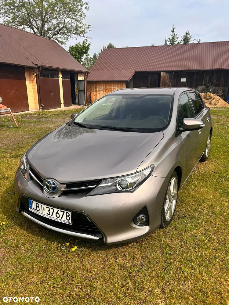 Toyota Auris 1.4 D-4D - 1