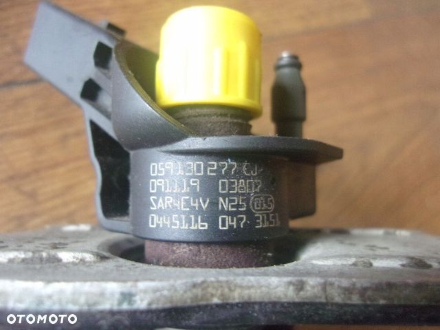 Wtryski Wtryskiwacze Touareg 059130277CJ 3.0 TDI - 2