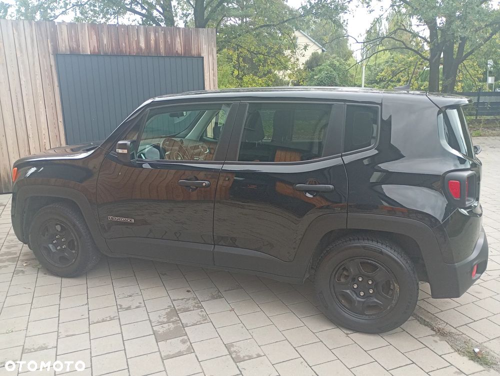 Jeep Renegade 1.6 E-TorQ Sport FWD - 18