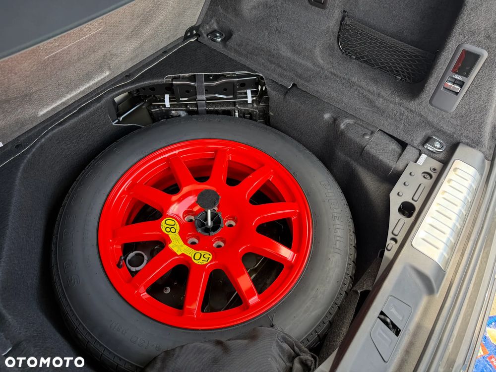 Land Rover Range Rover Sport S 3.0 D300 mHEV Dynamic SE - 28