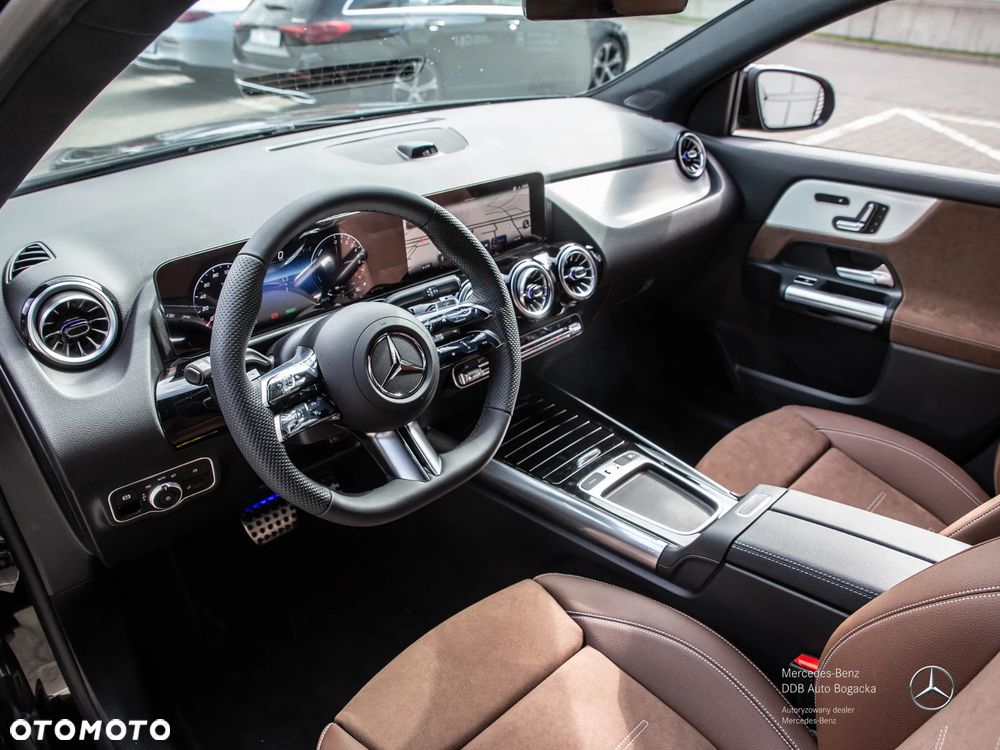 Mercedes-Benz GLA 250 e PHEV AMG Line 8G-DCT - 8