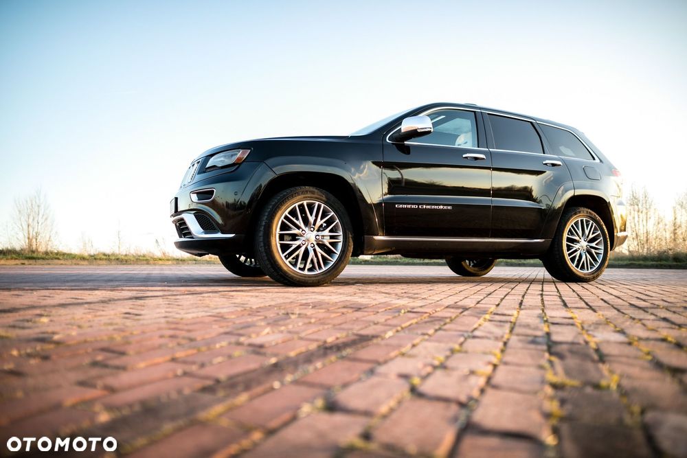 Jeep Grand Cherokee 5.7 V8 HEMI Summit - 13