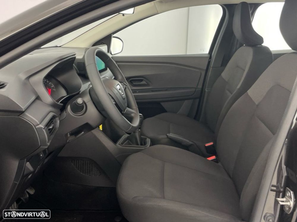Dacia Sandero 1.0 SCe Essential - 11
