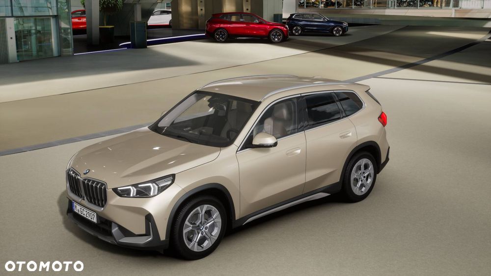 BMW X1 sDrive18i xLine sport - 3