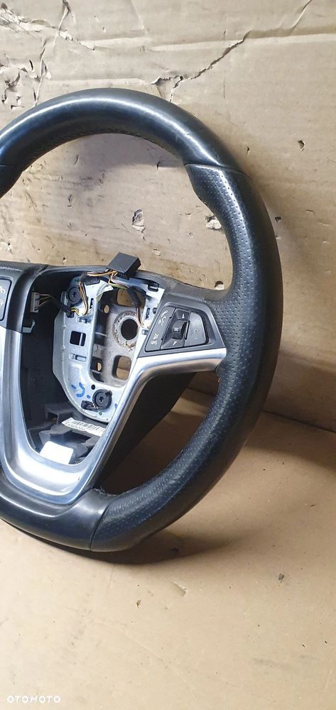 Kierownica multifunkcyjna multifunkcja skórzana skóra Opel Zafira C OPC 13365200 - 3