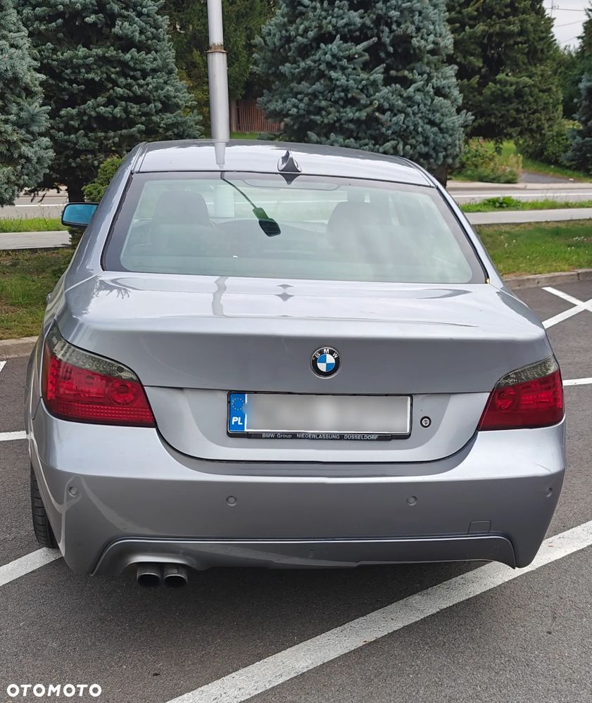 BMW Seria 5 520i - 7