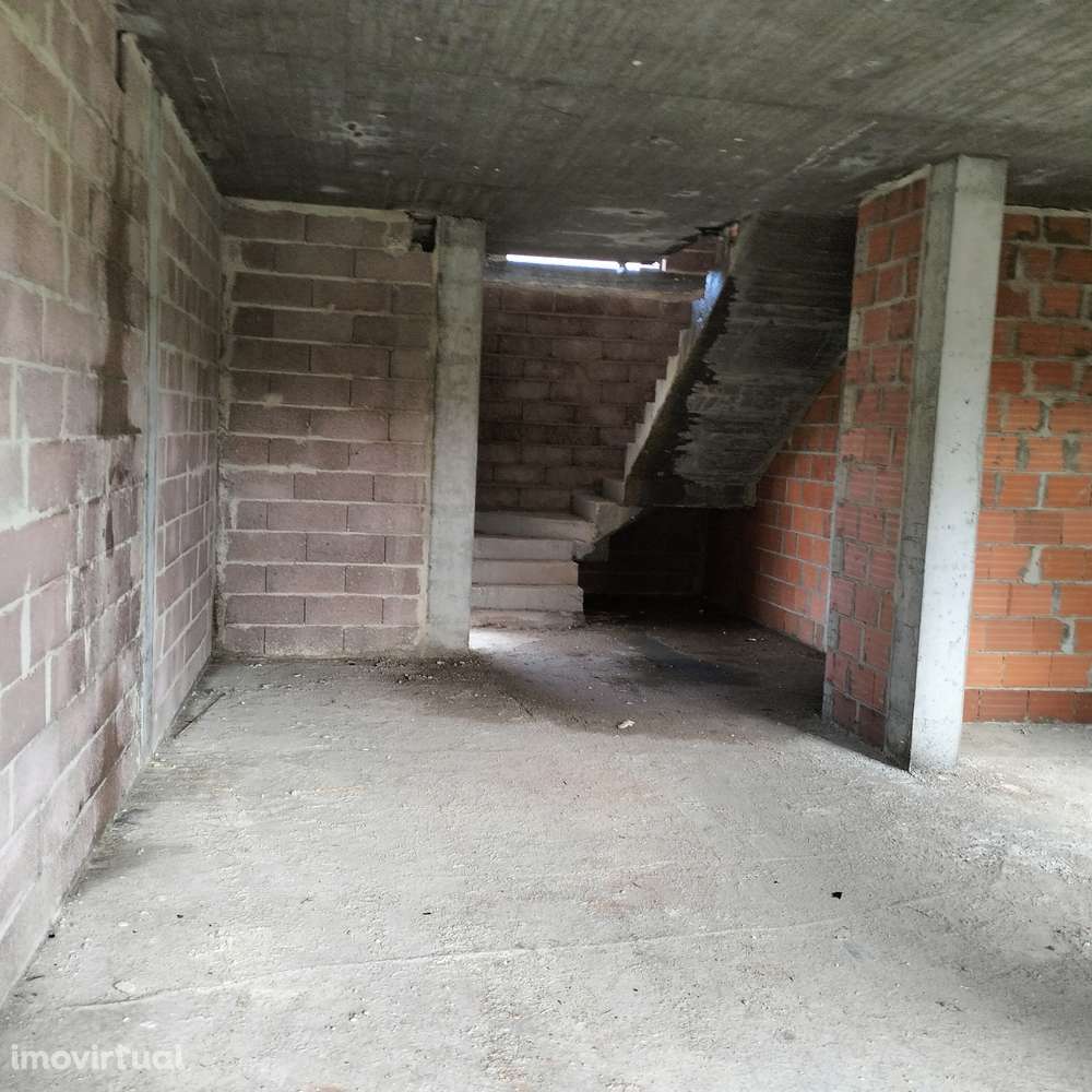 Moradia em construção T4 - Grande imagem: 4/9