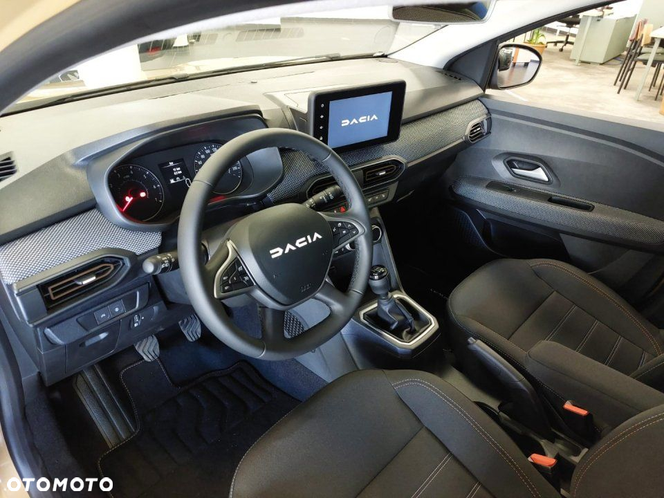 Dacia Sandero - 9