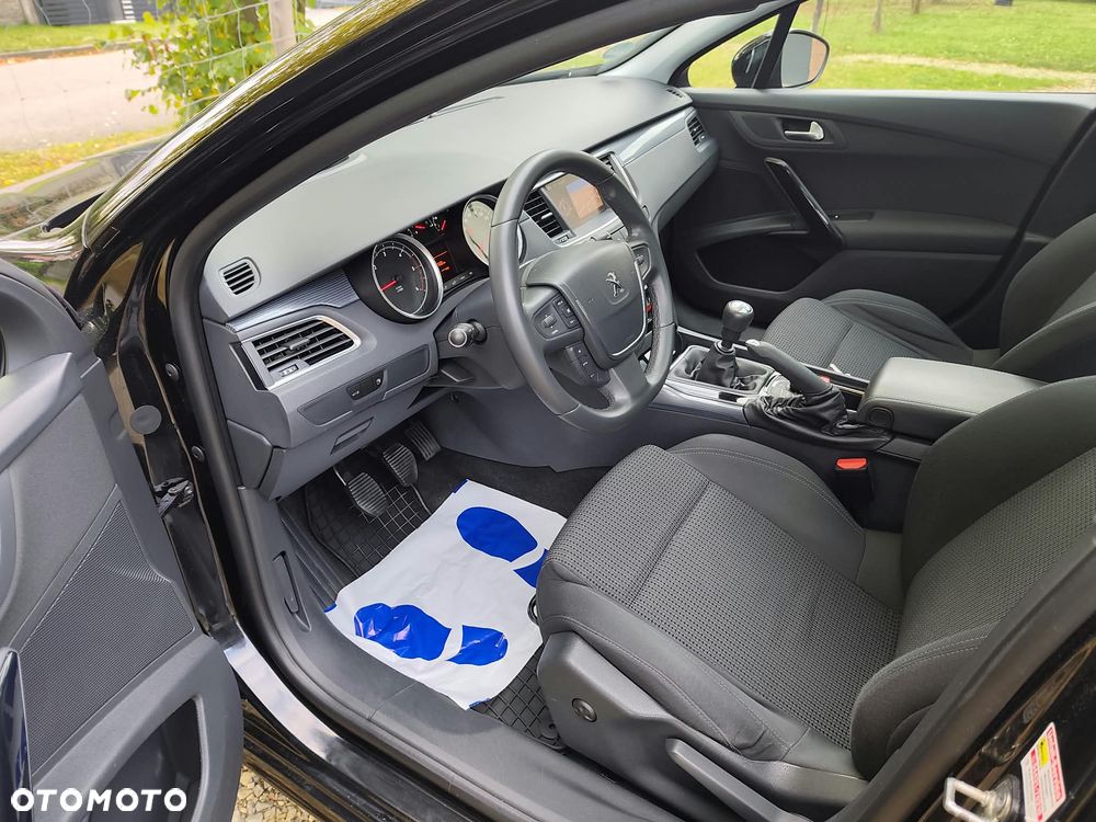 Peugeot 508 HDi FAP 160 Active - 26