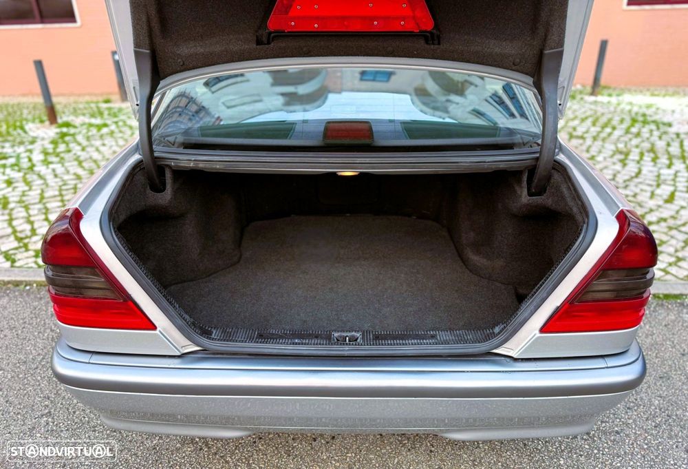 Mercedes-Benz C 220 CDI Classic - 19