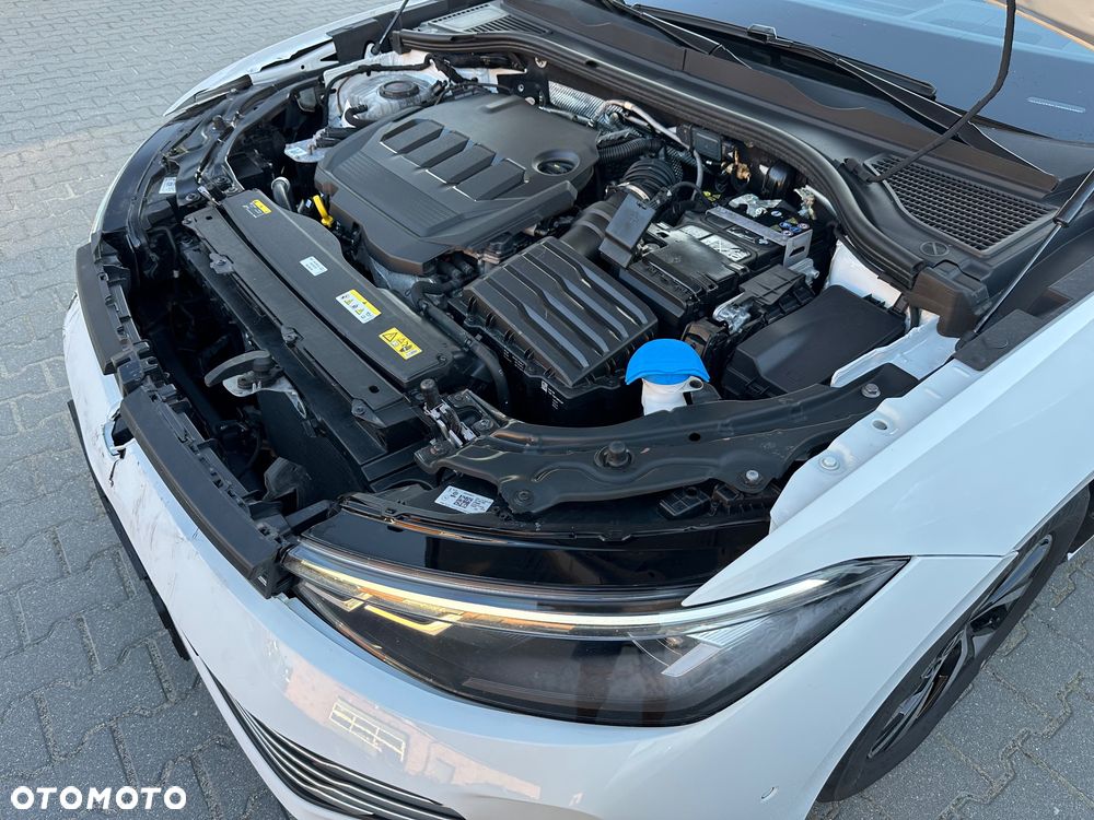 Volkswagen Passat - 14