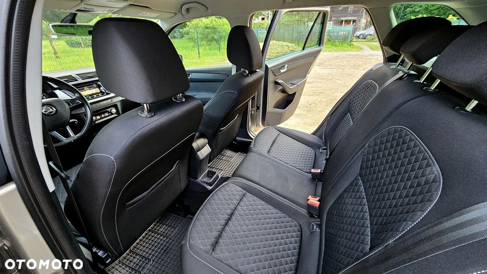 Skoda Fabia 1.2 TSI Edition - 33