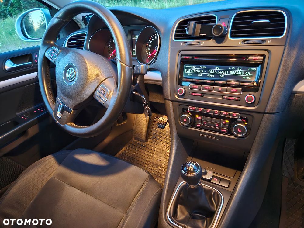 Volkswagen Golf 2.0 TDI Highline - 20