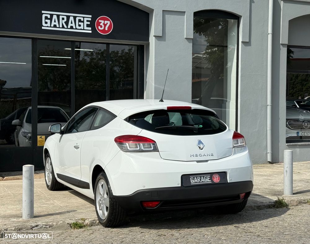 Renault Mégane Coupe 1.5 dCi Dynamique - 6