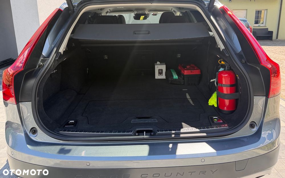 Volvo V90 D5 AWD Momentum - 15