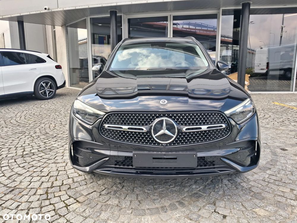 Mercedes-Benz GLC 220 d mHEV 4-Matic AMG Line - 2