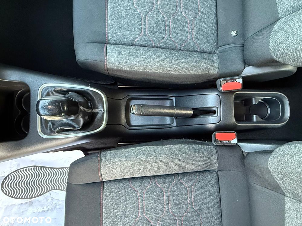 Citroën C3 1.2 PureTech Exclusive - 21