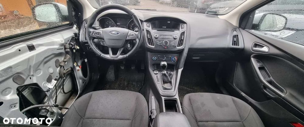 Ford Focus - 7