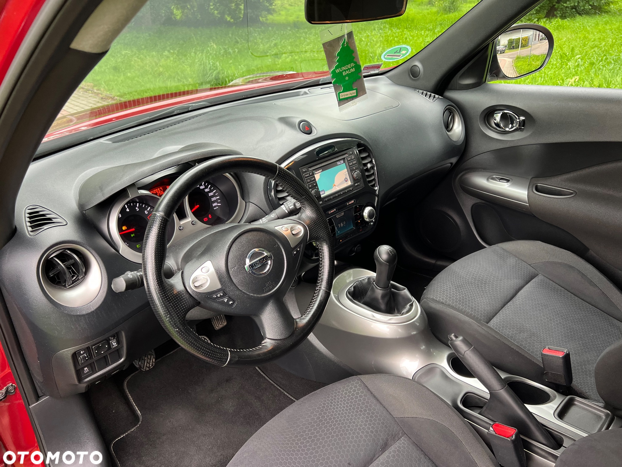 Nissan Juke 1.6 Tekna - 14