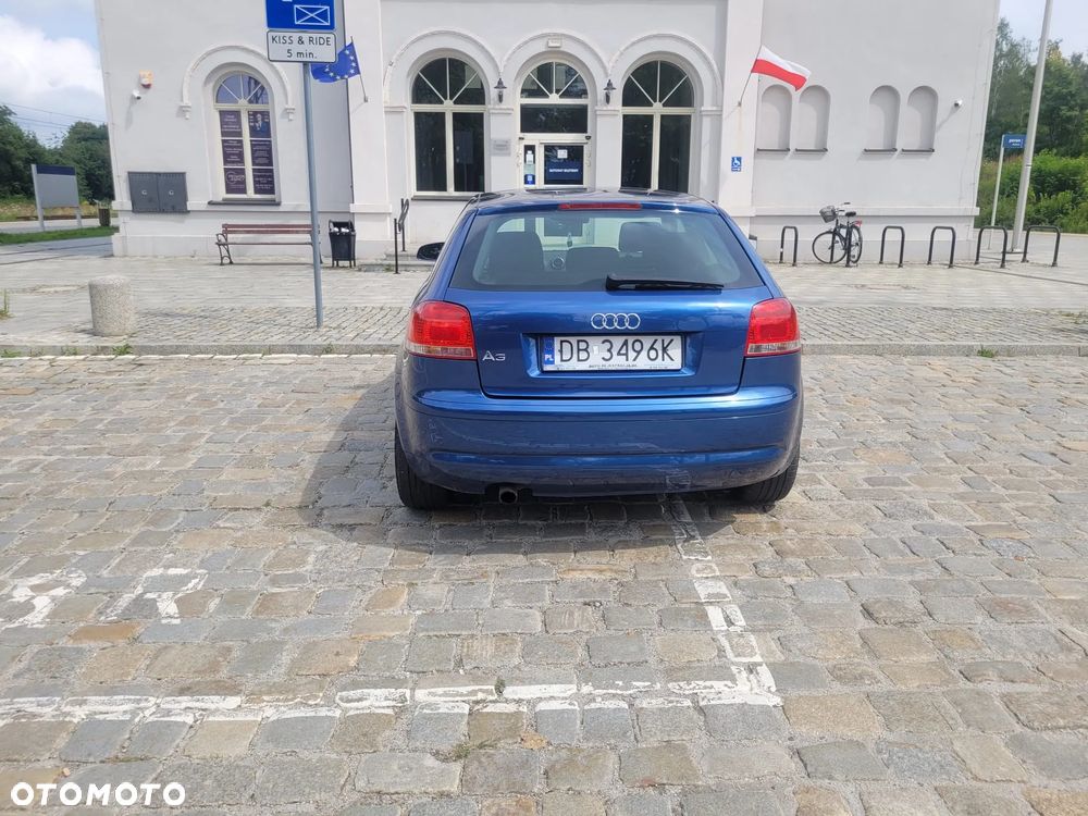 Audi A3 3-drzwiowe 1.6 Ambiente - 7