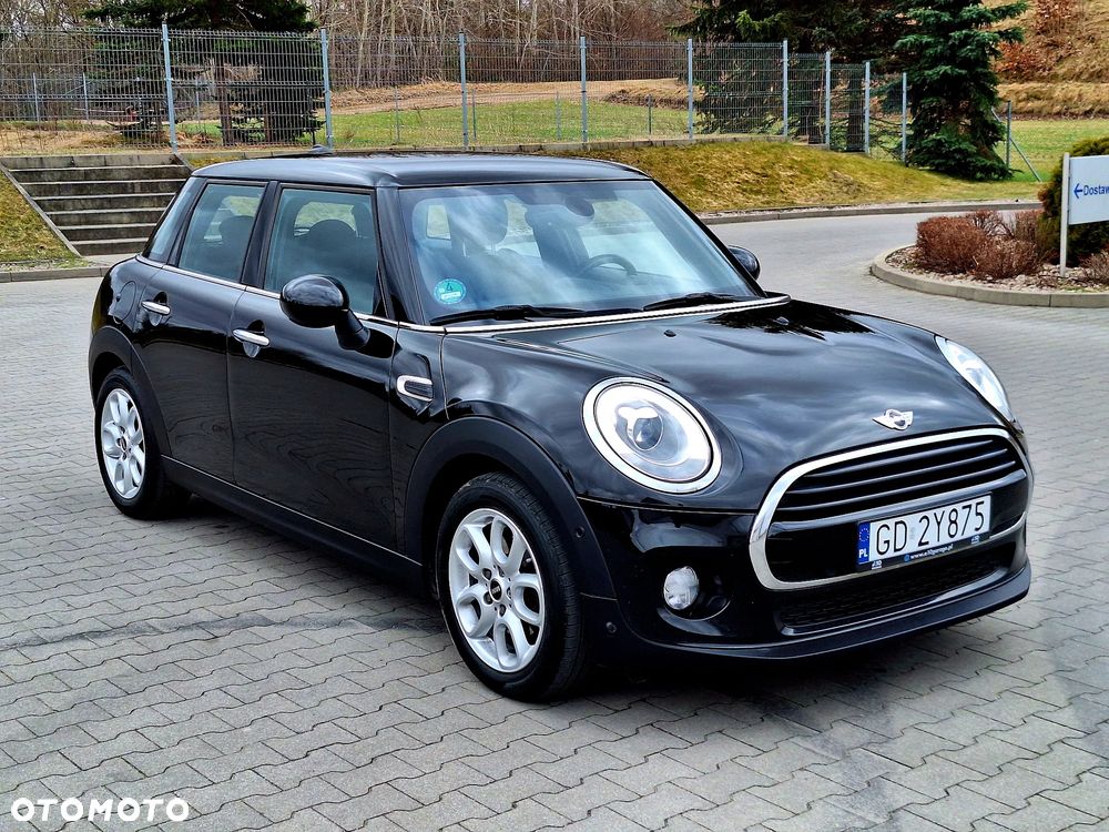 MINI Cooper 60 Years Chili - 3