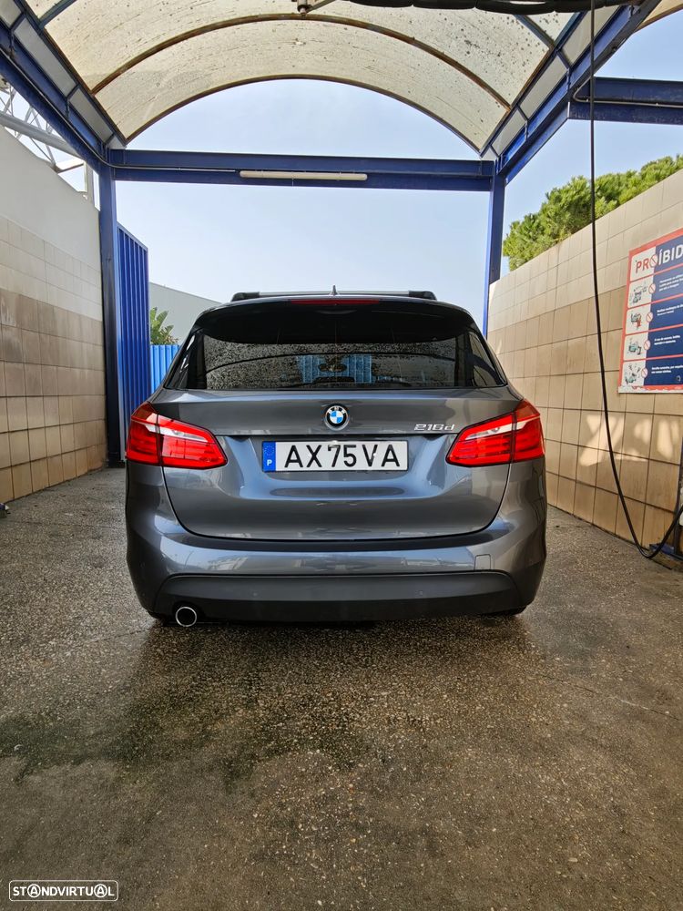 BMW 216 Active Tourer d Aut. Luxury Line - 4