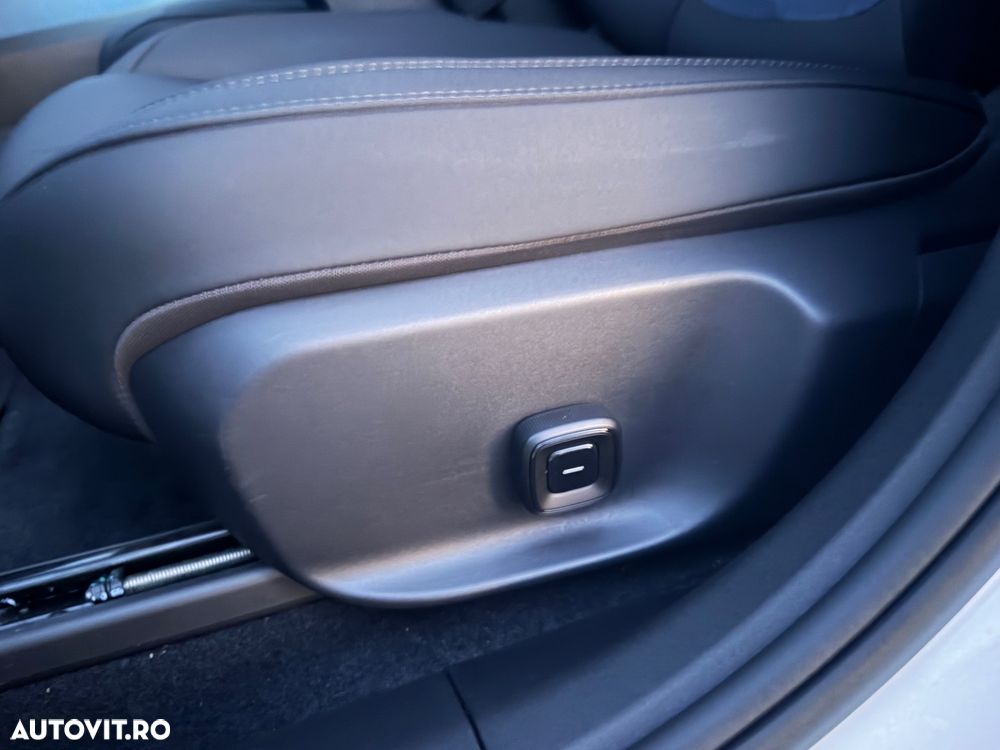 Volvo EX30 Twin Motor Performance Ultra - 26