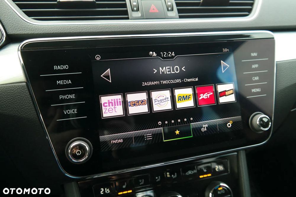 Skoda Superb 2.0 TSI Ambition DSG - 21