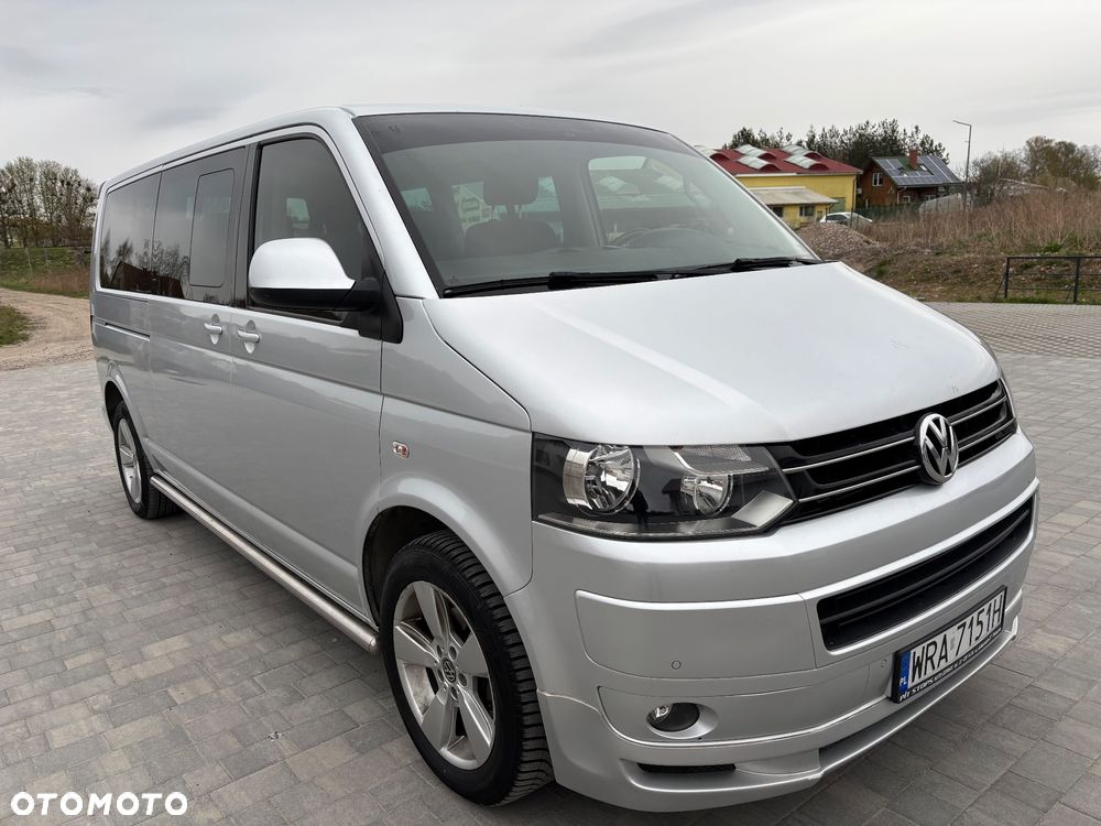 Volkswagen Caravelle - 1