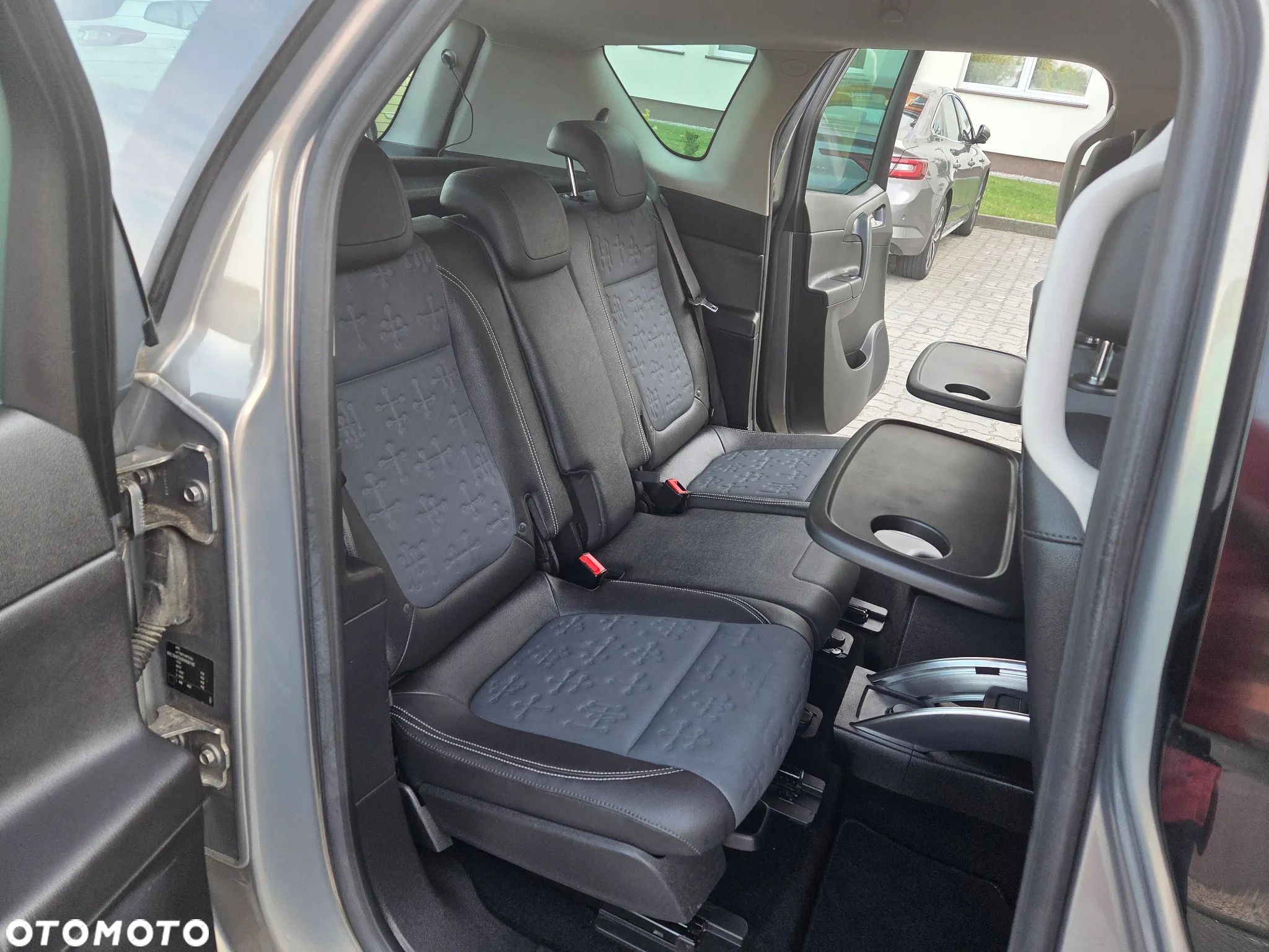 Opel Meriva - 27