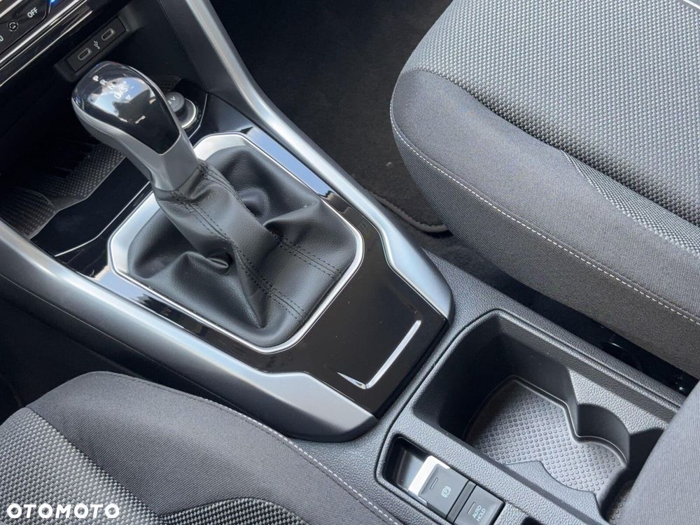 Volkswagen T-Roc 1.5 TSI Life DSG - 28