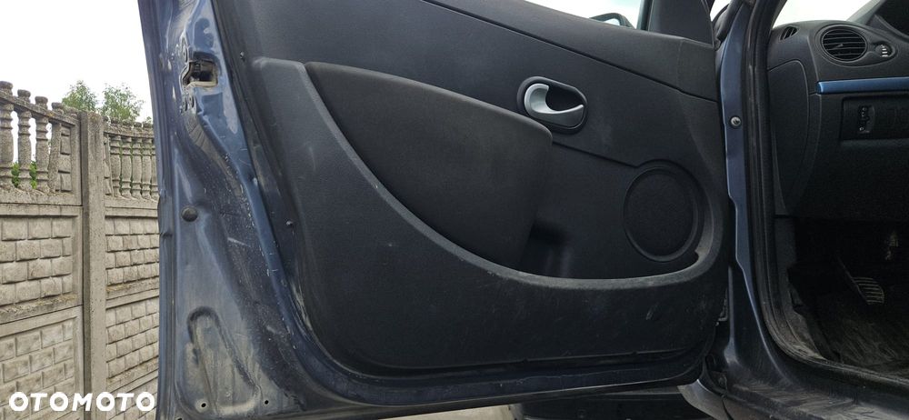 RENAULT CLIO III 05-09 1.2 16V  D4F 740 - ZDERZAK TYL TYLNI TEJ47 - 14