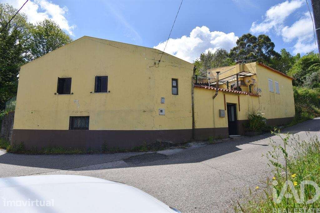 Casa de aldeia T3 em Vila Nova de 84,00 m2
