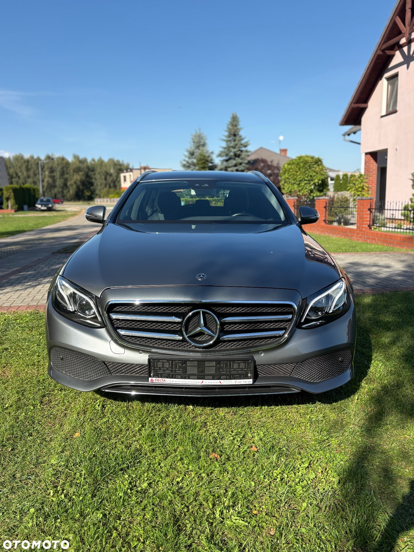 Mercedes-Benz Klasa E 220 d T 9G-TRONIC Avantgarde - 19