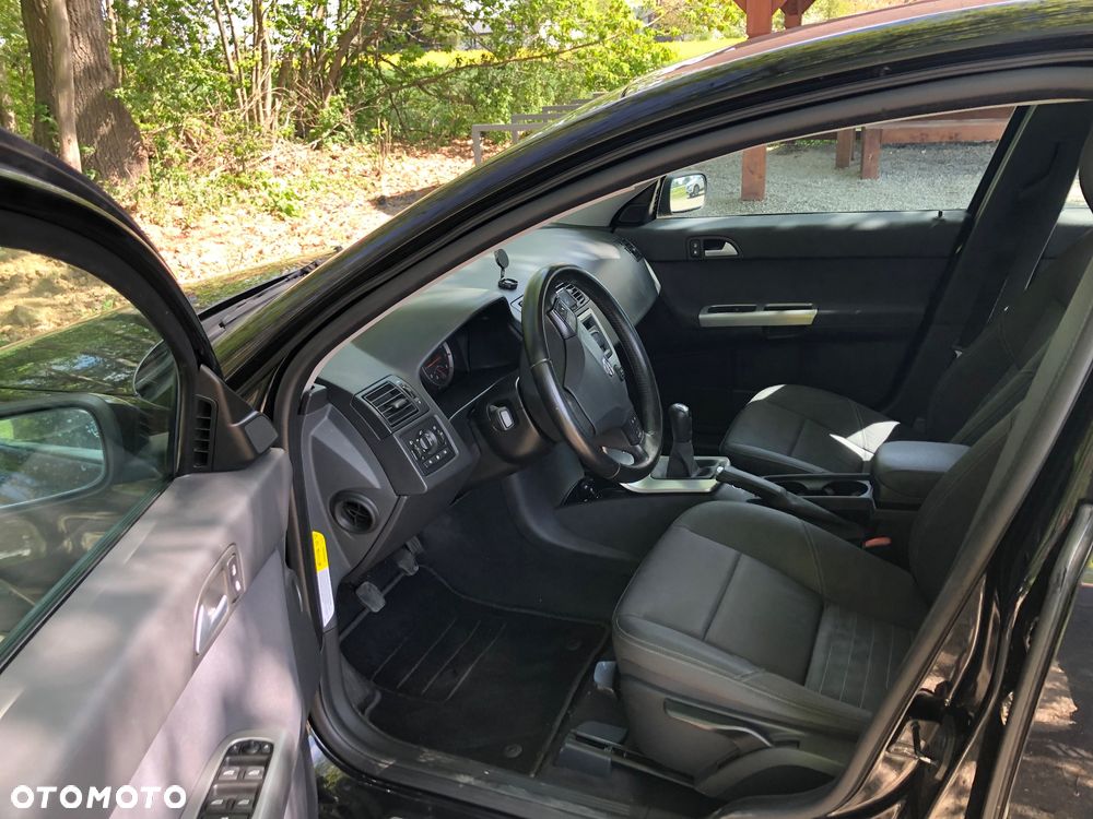 Volvo S40 1.8 RDesign - 11