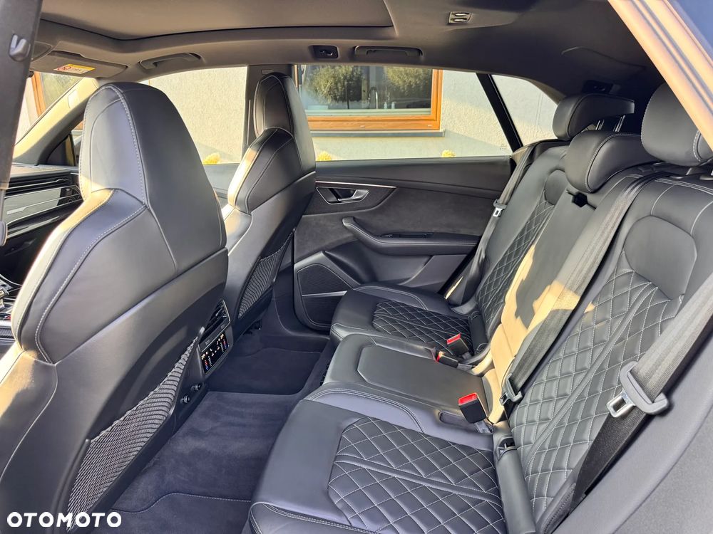 Audi SQ8 - 13