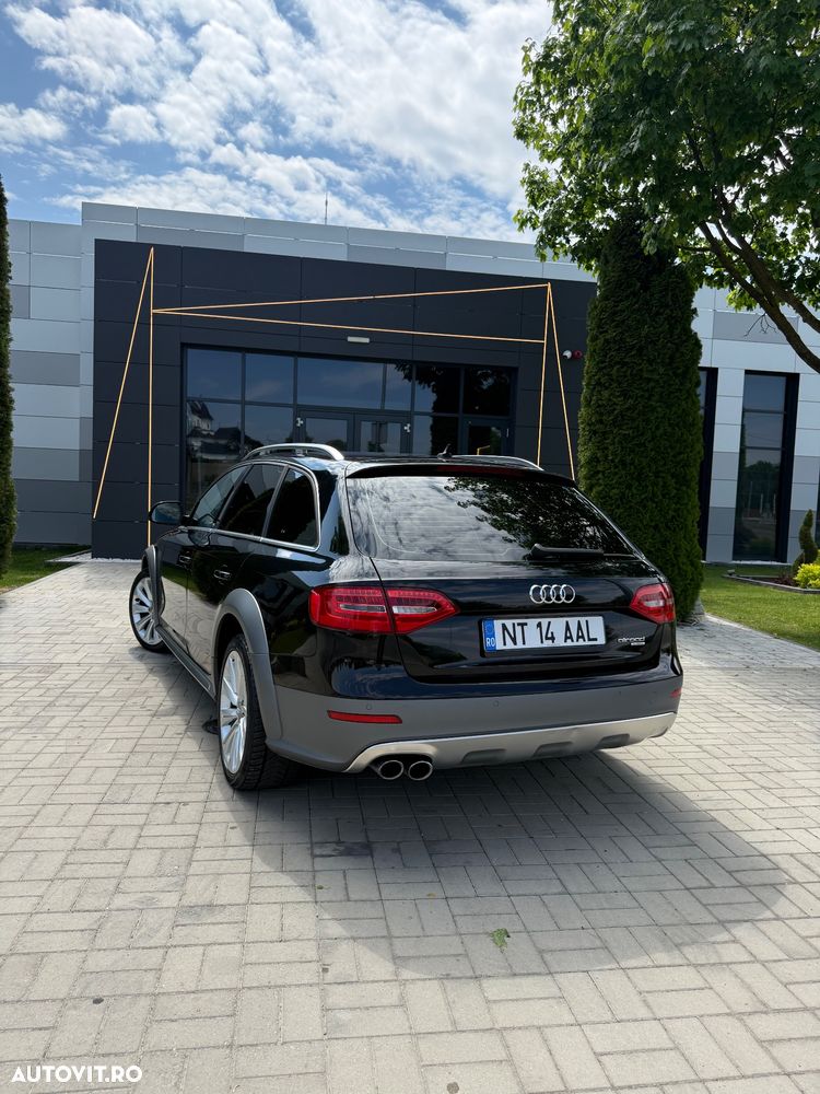 Audi A4 Allroad 2.0 TDI DPF S tronic - 6