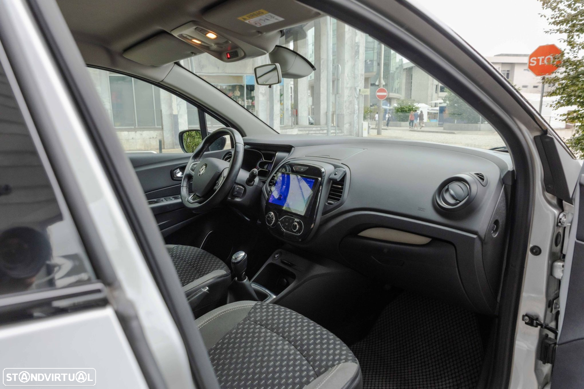 Renault Captur 0.9 TCE Exclusive - 20