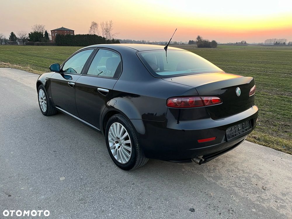 Alfa Romeo 159 - 7