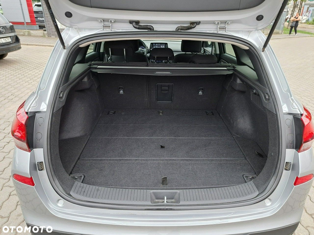 Hyundai i30 - 30