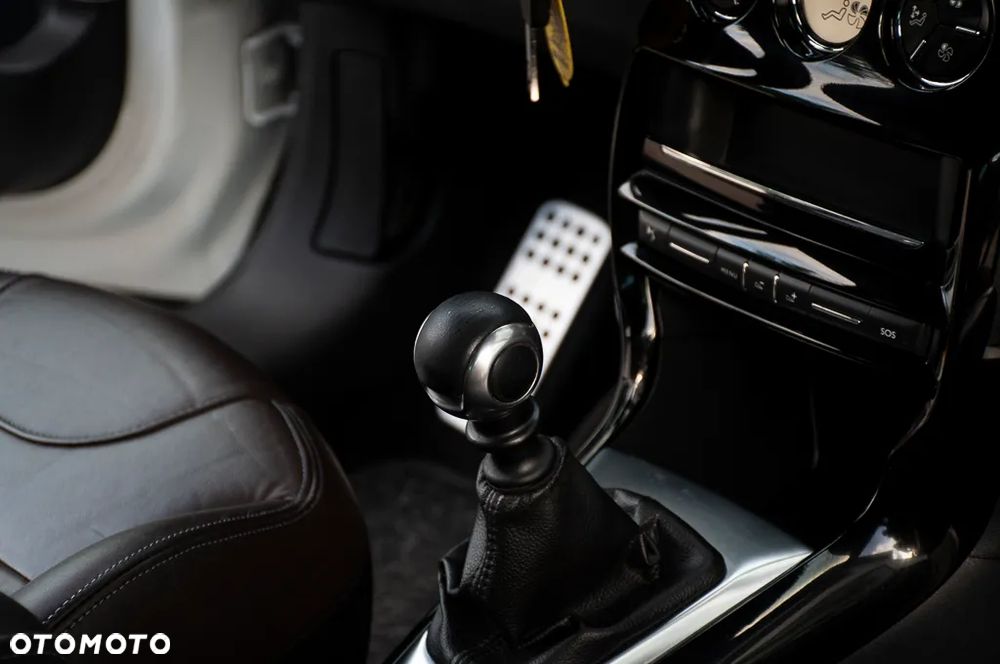 DS Automobiles DS 3 - 23